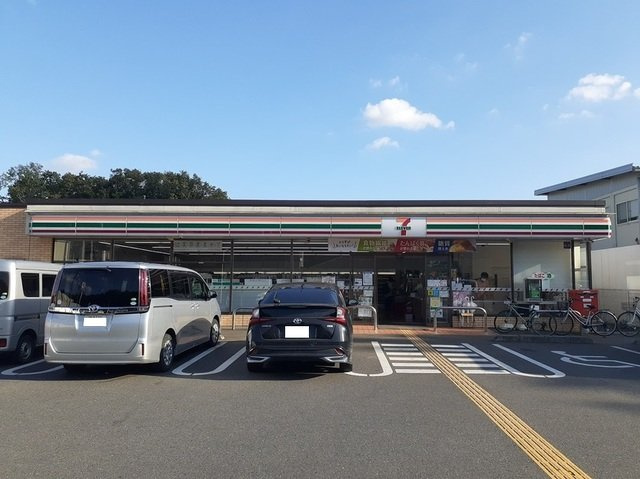 シャングレラの周辺|セブンイレブン 三芳上富店まで700m