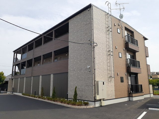 ヒルサイドⅢの外観