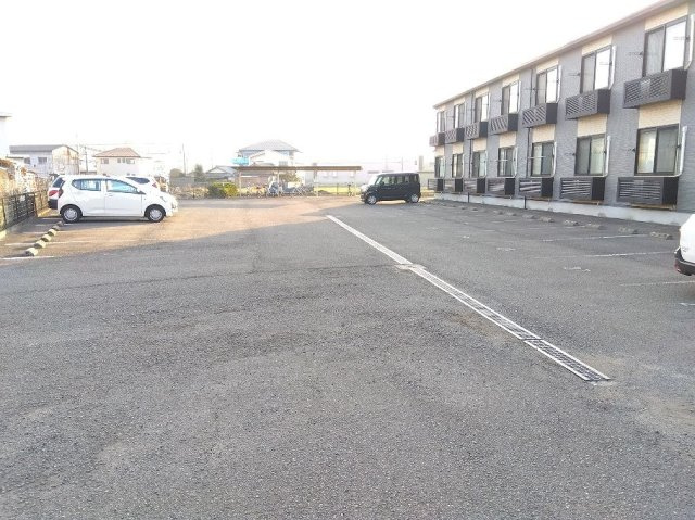 レオパレス川之江中央のその他