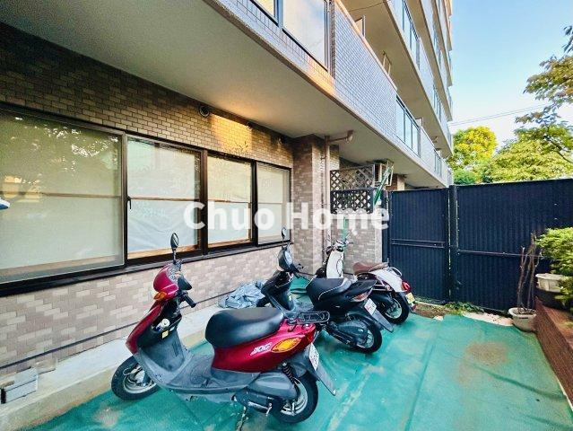 ライオンズマンション船堀親水公園の駐車場|【バイク置場】最新の空き状況や費用などの詳細は担当スタッフまでお問い合わせください。