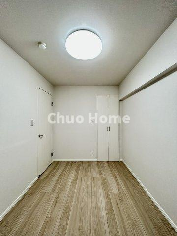 ライオンズマンション船堀親水公園の子供部屋|【子供部屋】お子様を持つ家庭の約6割が「家族や子どものため」に購入を希望。入学後の転校を避け、広い空間でのびのび育てたいなどの親心が、家探しのきっかけになっているようです。