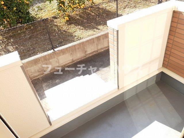 メゾン　ボヌールのバルコニー|簡単な家庭菜園も楽しめるお庭です