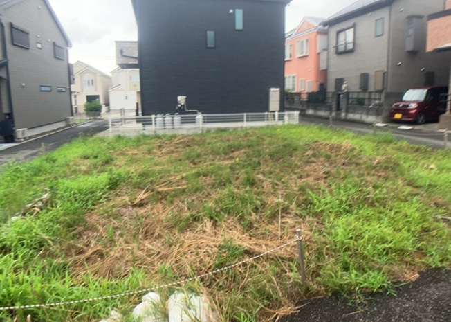 【外観】 | 土地の面積＝住宅面積ではありません。建ぺい率の問題などで、土地のある場所によって住宅を建てられる面積は限られています。高さもしかり、「土地」という言葉の中には、建築条件も含まれると考えておきましょう。