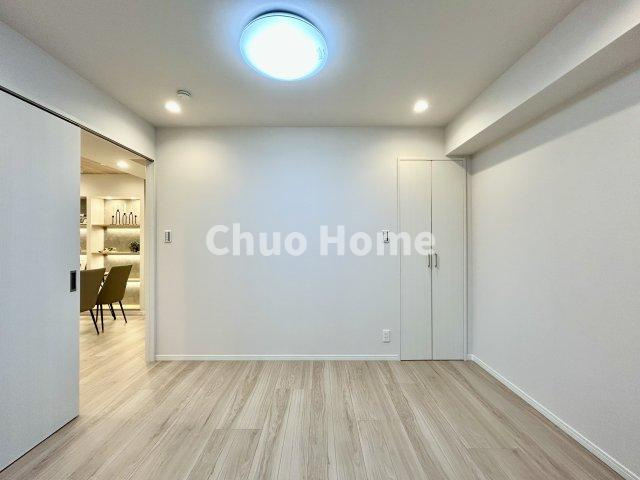 ベルメゾン向島の子供部屋|【子供部屋】お子様を持つ家庭の約6割が「家族や子どものため」に購入を希望。入学後の転校を避け、広い空間でのびのび育てたいなどの親心が、家探しのきっかけになっているようです。