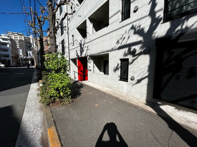 ロータス平和島Eastの駐車場