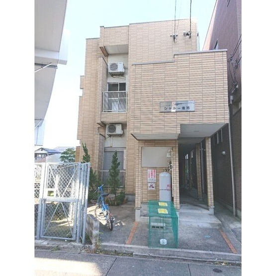 【エントランス】 | シャトー塩池