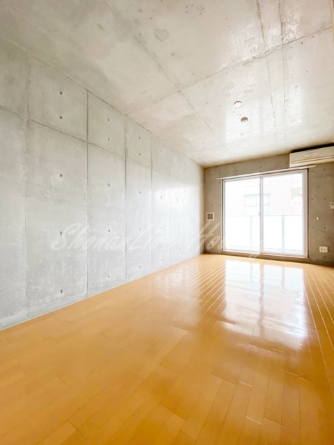 藤沢市朝日町の賃貸マンションの居間・リビング