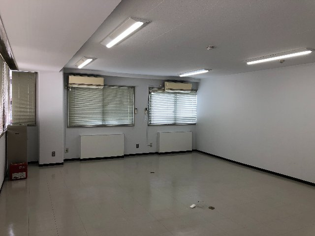 瀬田大昭ビルの内装