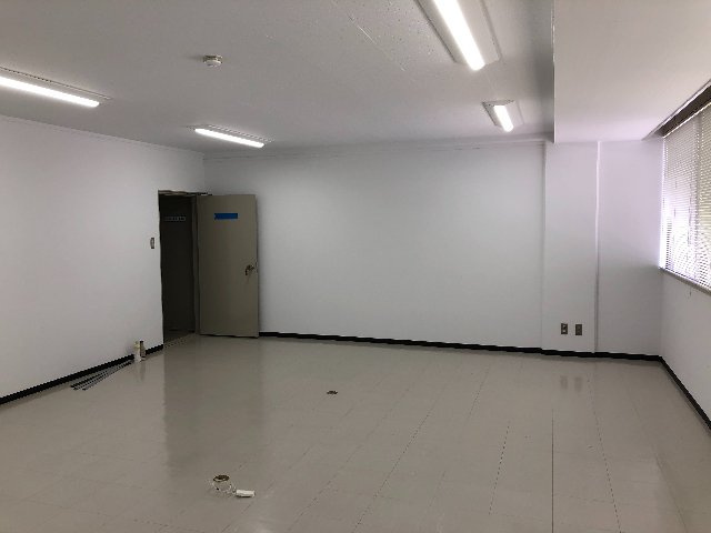 瀬田大昭ビルの内装