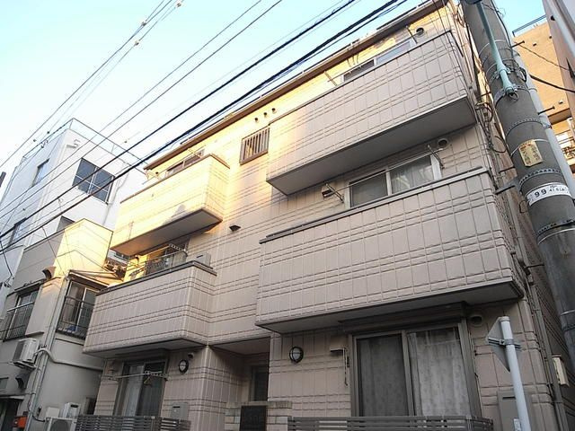 山谷の杜の外観