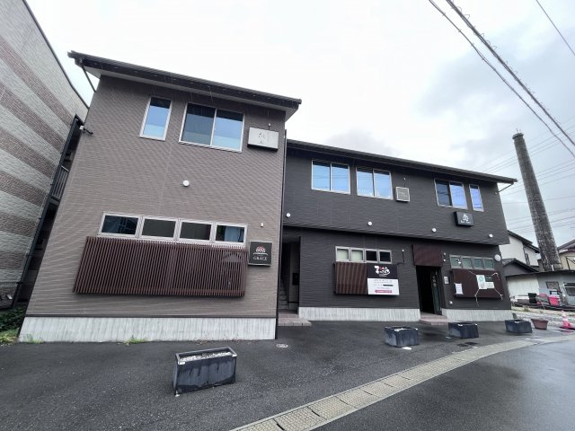八日市本町店舗の外観