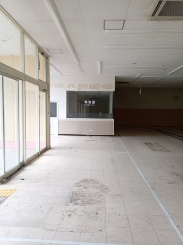 アベニール南草津のロビー