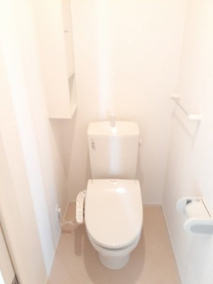 【トイレ】 | ウイスティリア　Ⅰ | 清潔感のあるトイレです
