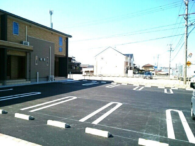 グラシオの駐車場