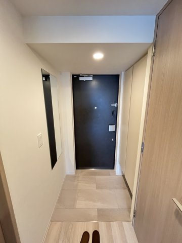【玄関】コンフォリア江坂江の木町Q