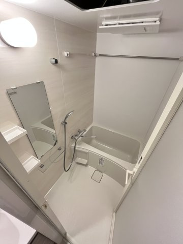 【浴室】コンフォリア江坂江の木町Q