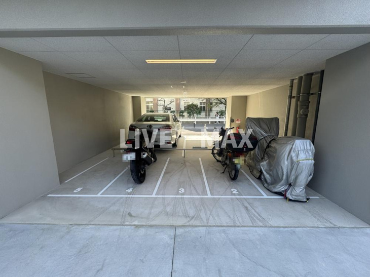 【駐車場】エスリードレジデンス ザ・グラン大阪ノア 