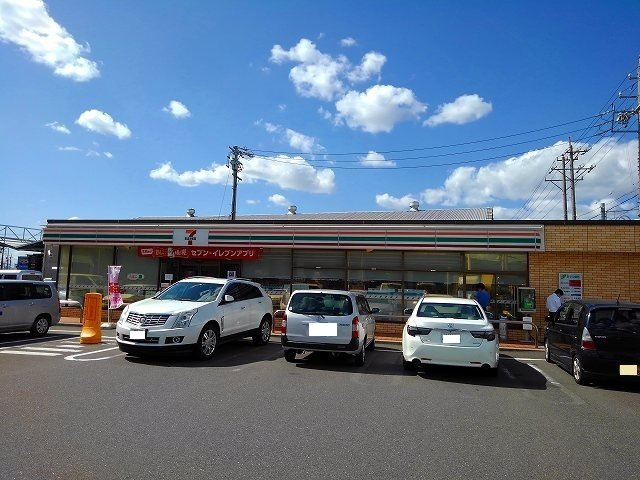 クインスの周辺|セブンイレブン　　インター西店まで500m