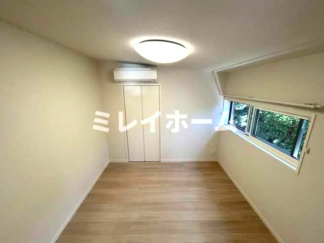 めぞん梅の里の寝室