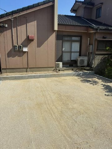 宇部市昭和町　第2-1号棟の庭