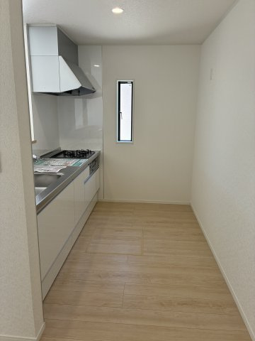 宇部市昭和町　第2-1号棟のキッチン