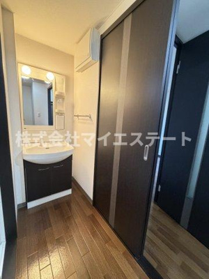 【洗面所】 | パストラル | 別部屋写真