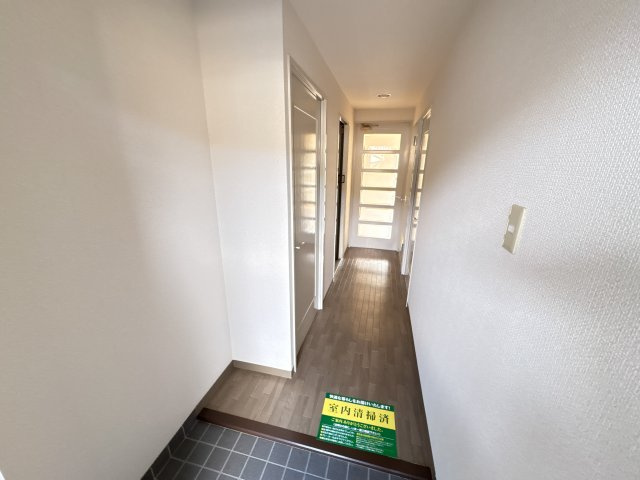 生駒市辻町の賃貸マンションの玄関