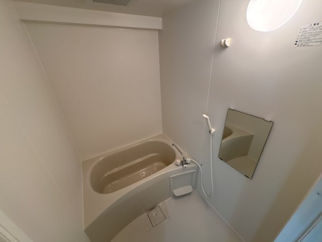 生駒市辻町の賃貸マンションの浴室