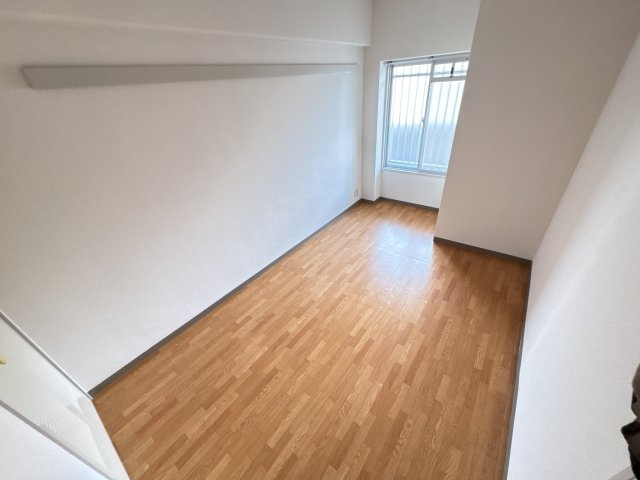 生駒市辻町の賃貸マンションの居間・リビング
