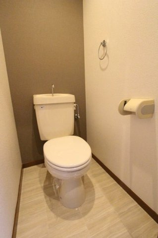 エスペランサ城土のトイレ|コンパクトで使いやすいトイレです