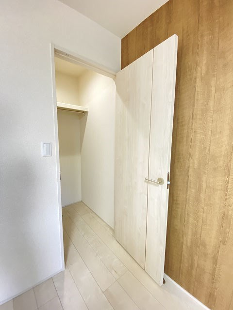 フジパレス尼崎ガーデンⅤ番館の収納