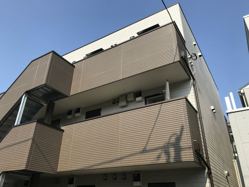 横浜杉田SDNの外観