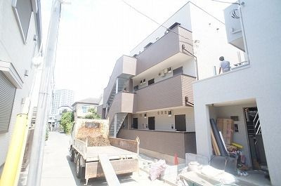 横浜杉田SDNの外観