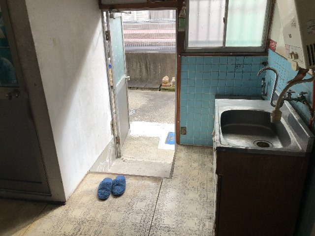 川辺店舗の内装