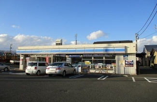 【周辺】 | クリアウインドＡ | ローソン秋田八橋田五郎二丁目店まで550m