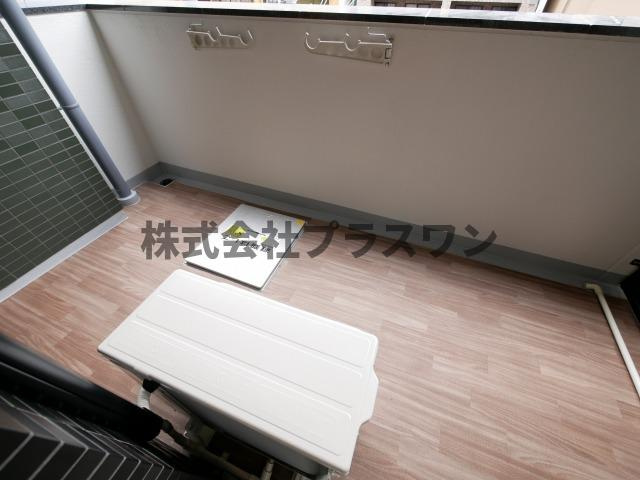 【バルコニー】 | プレサンス心斎橋ニスト