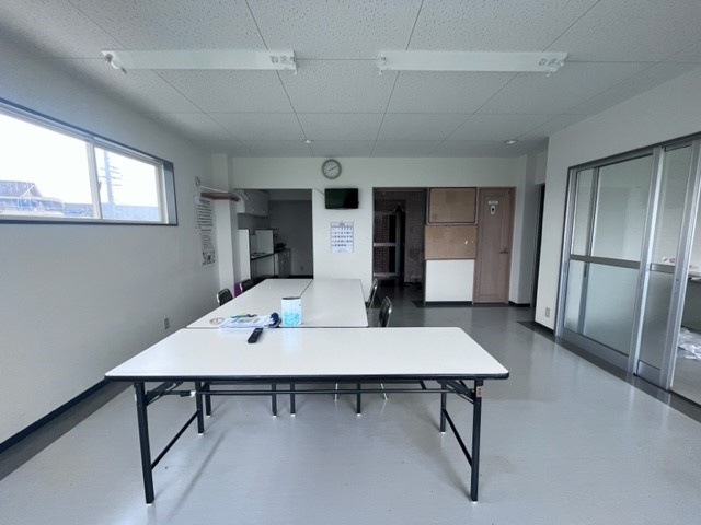 吉地店舗併用倉庫の内装