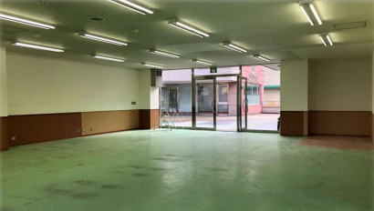 小山テナントの内装