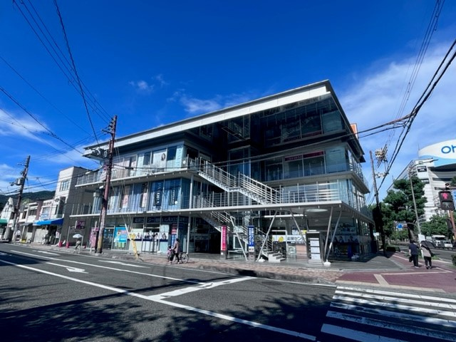TOKIMEKIビルの外観