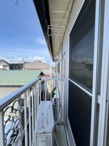 ハイツ松本のバルコニー