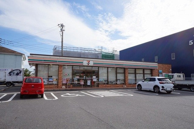 【周辺】 | ティーダ水巻　Ｂ | セブンイレブン　中間中鶴店まで700m