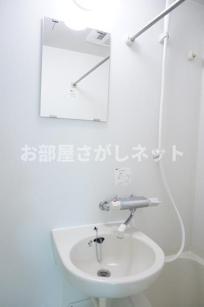 ＫＤＸレジデンス西新宿【おとり物件なし】#学生・社会人にオススメ！初期費用分割払いOK！の洗面所