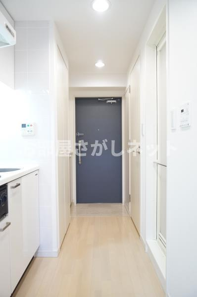 ＫＤＸレジデンス西新宿【おとり物件なし】#学生・社会人にオススメ！初期費用分割払いOK！の玄関