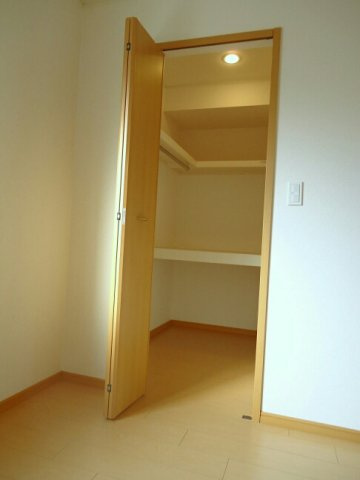【収納】 | サニーヒルメゾン | 便利な収納スペースです