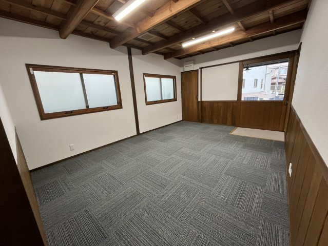 日野野色町貸事務所のその他