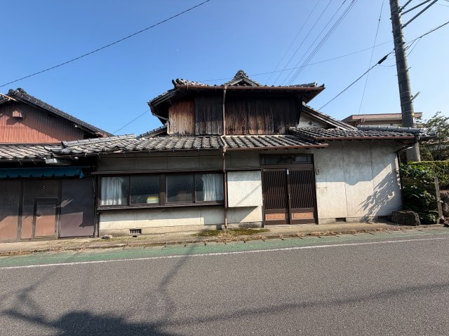 久留米市草野町紅桃林 　中古戸建の外観