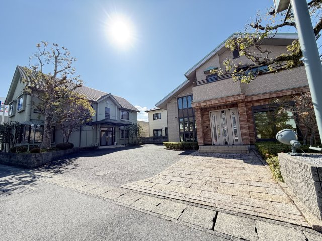 野村4丁目　店舗の駐車場