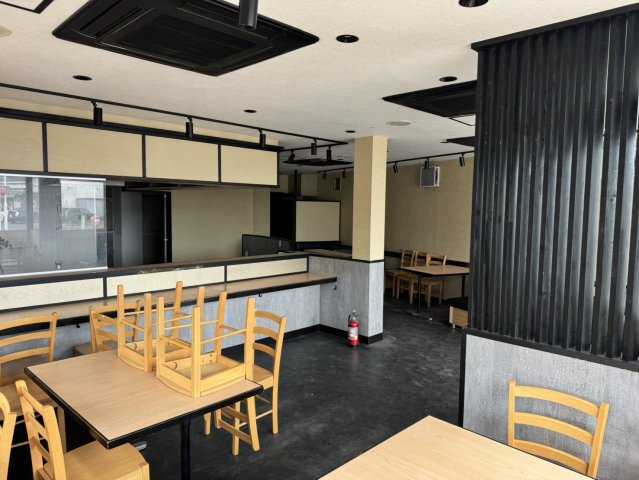 唐崎1丁目飲食店舗のロビー