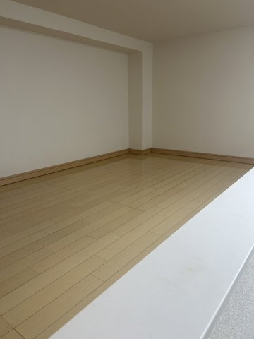 ジェンマーノ生麦の寝室