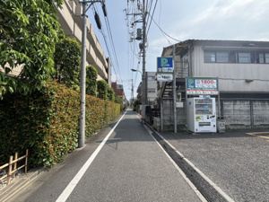 【前面道路含む現地写真】 | ご自宅から現地まで、当社スタッフがお車にて、「お迎え・お送り」をしております。ぜひお気軽にお問い合わせくださいませ♪